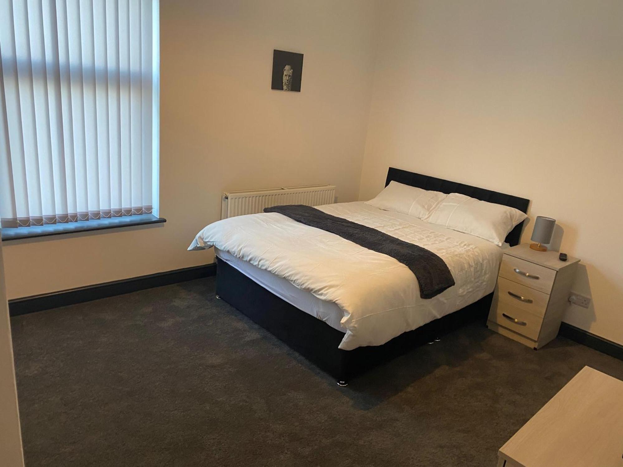 Houghton Guest House 2 Stoke-on-Trent Eksteriør bilde