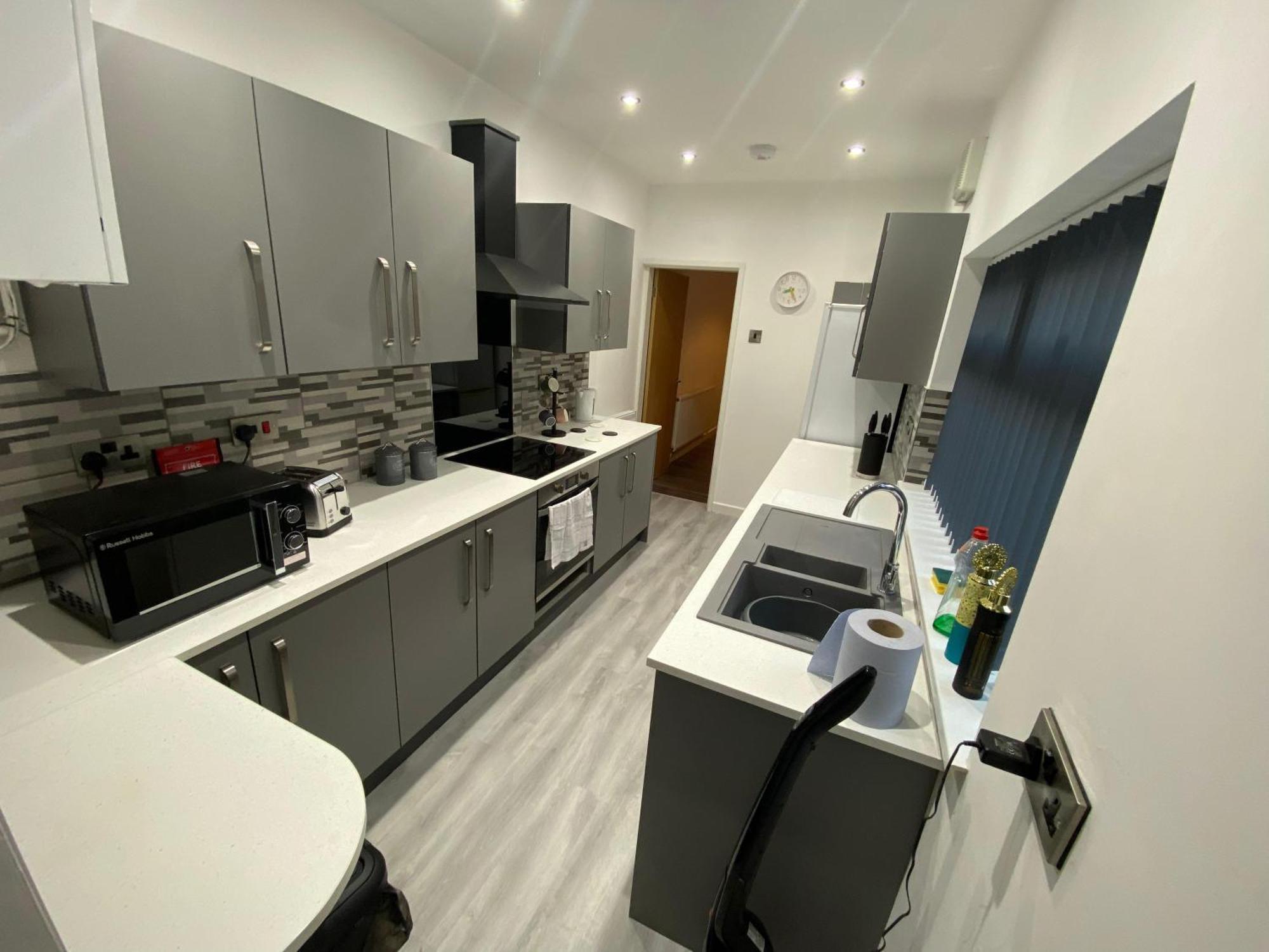 Houghton Guest House 2 Stoke-on-Trent Eksteriør bilde
