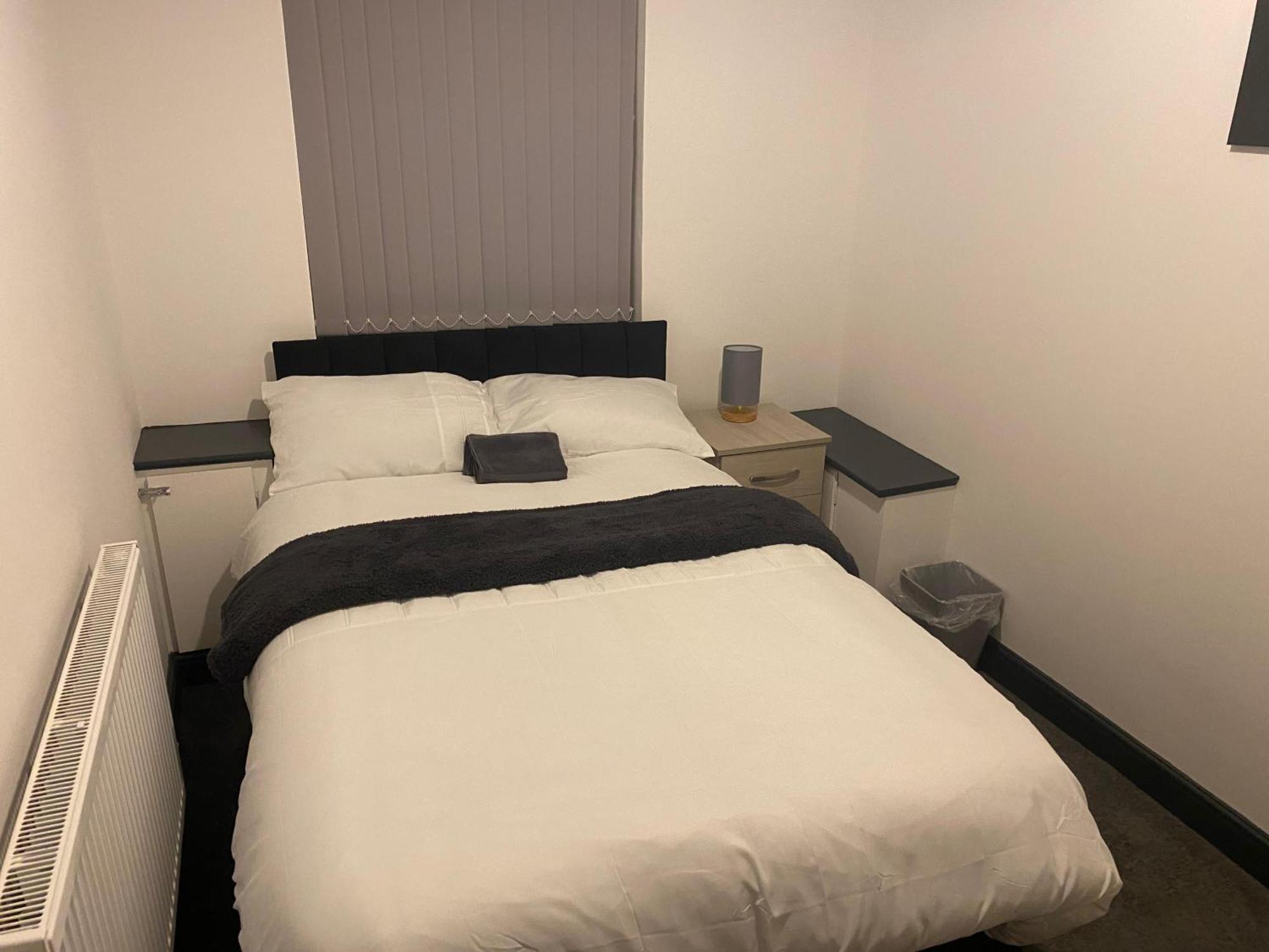 Houghton Guest House 2 Stoke-on-Trent Eksteriør bilde